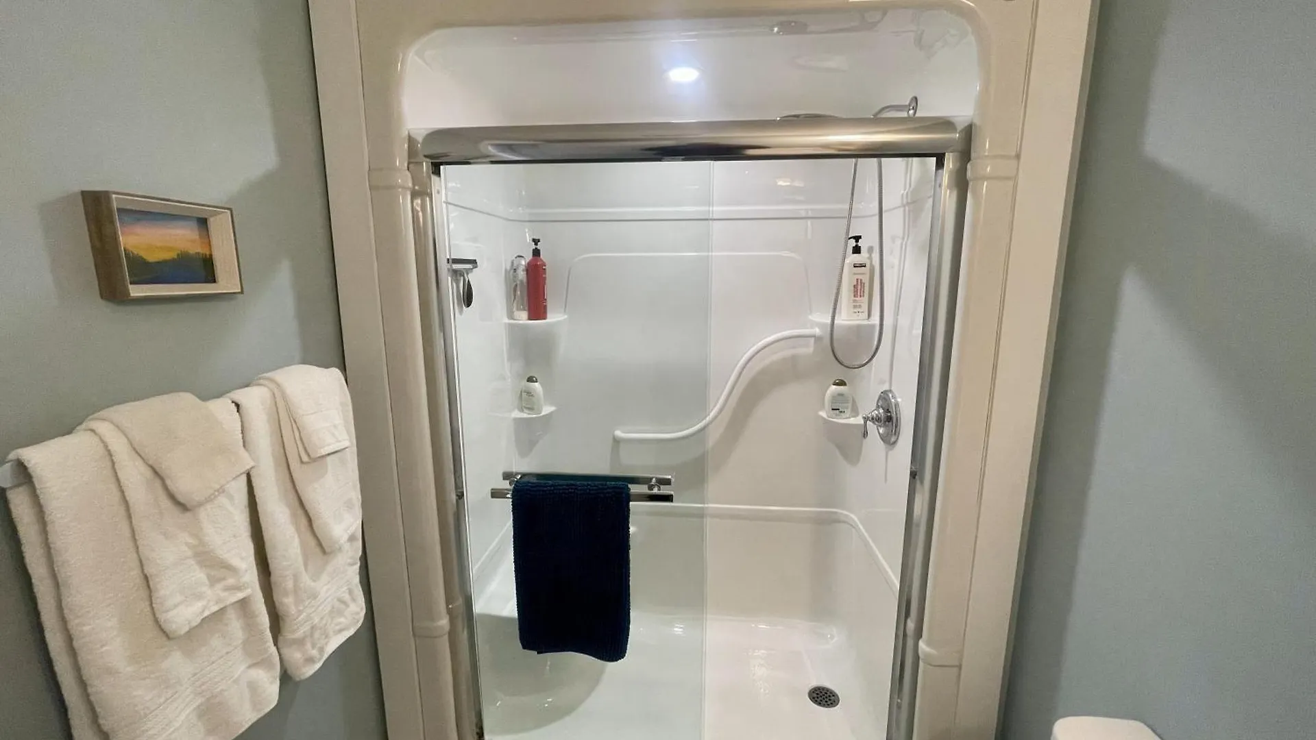 Long Lake Getaway - Quiet Accessible Suite With No Stairs / Steps Halifax Canada