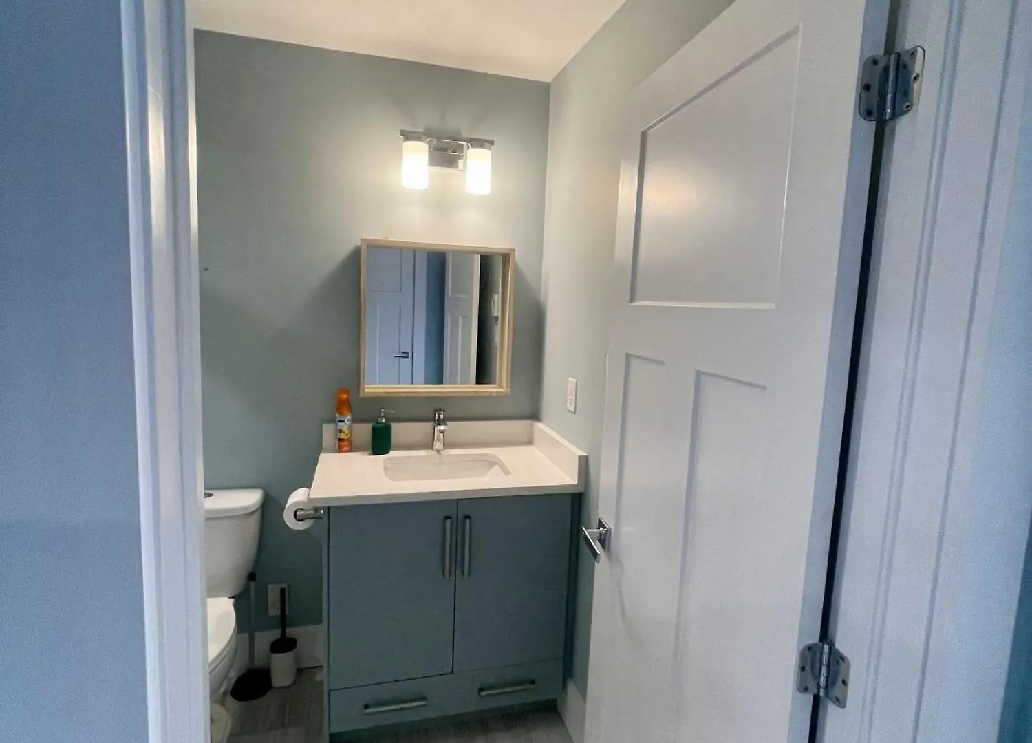 Homestay Long Lake Getaway - Quiet Accessible Suite With No Stairs / Steps Halifax